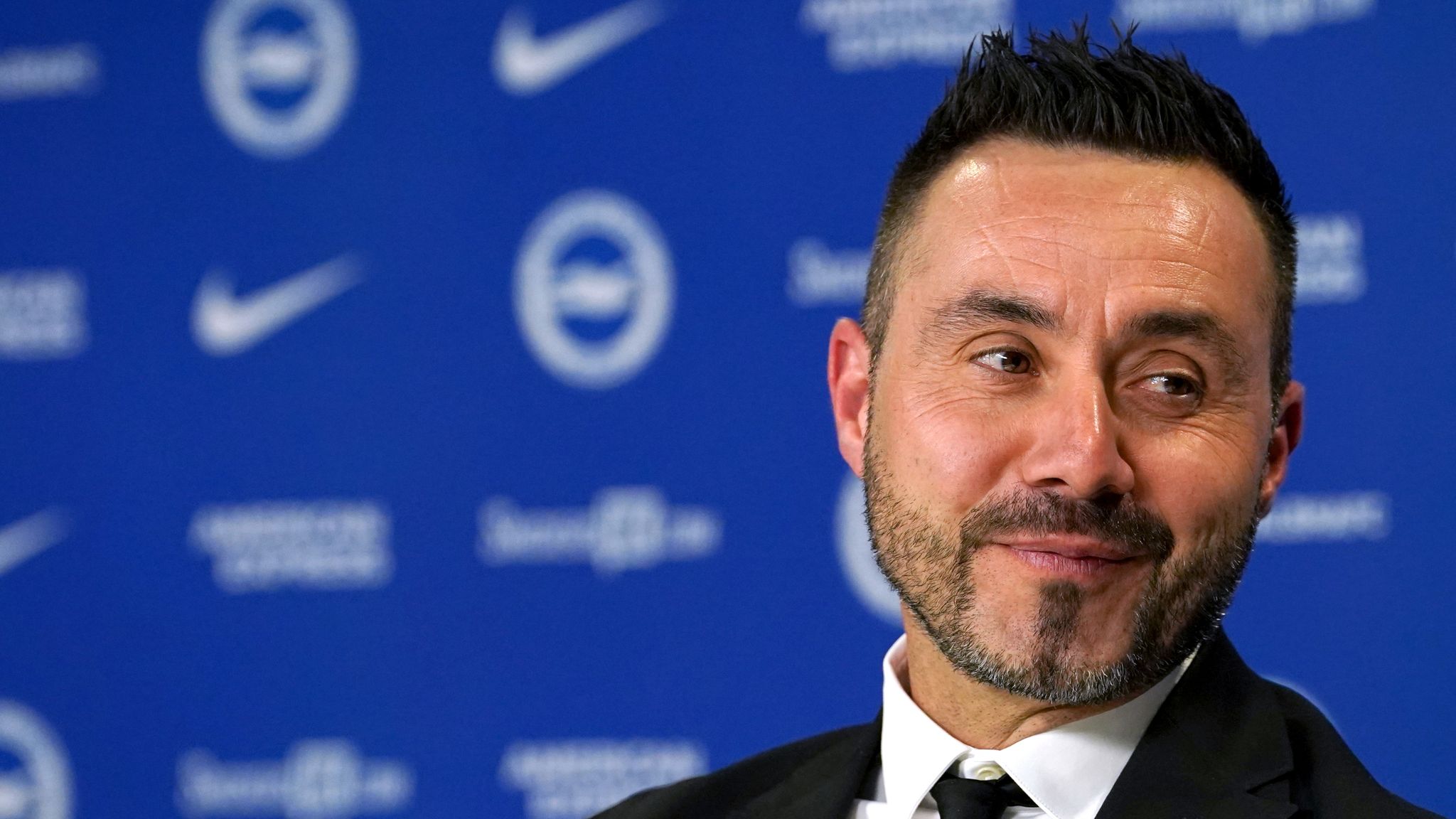 De Zerbi Bantah Rumor Penggantinya Klopp