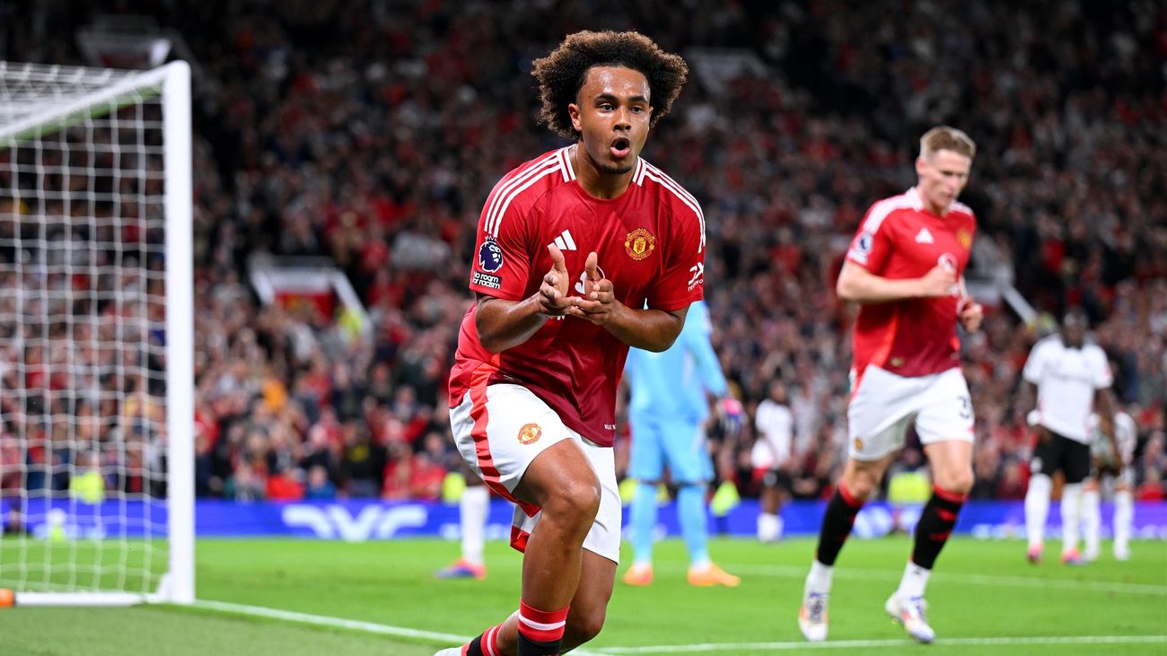 Joshua Zirkzee Cetak Gol di Laga Debut Bersama Manchester United, Erik Ten Hag Tidak Kaget