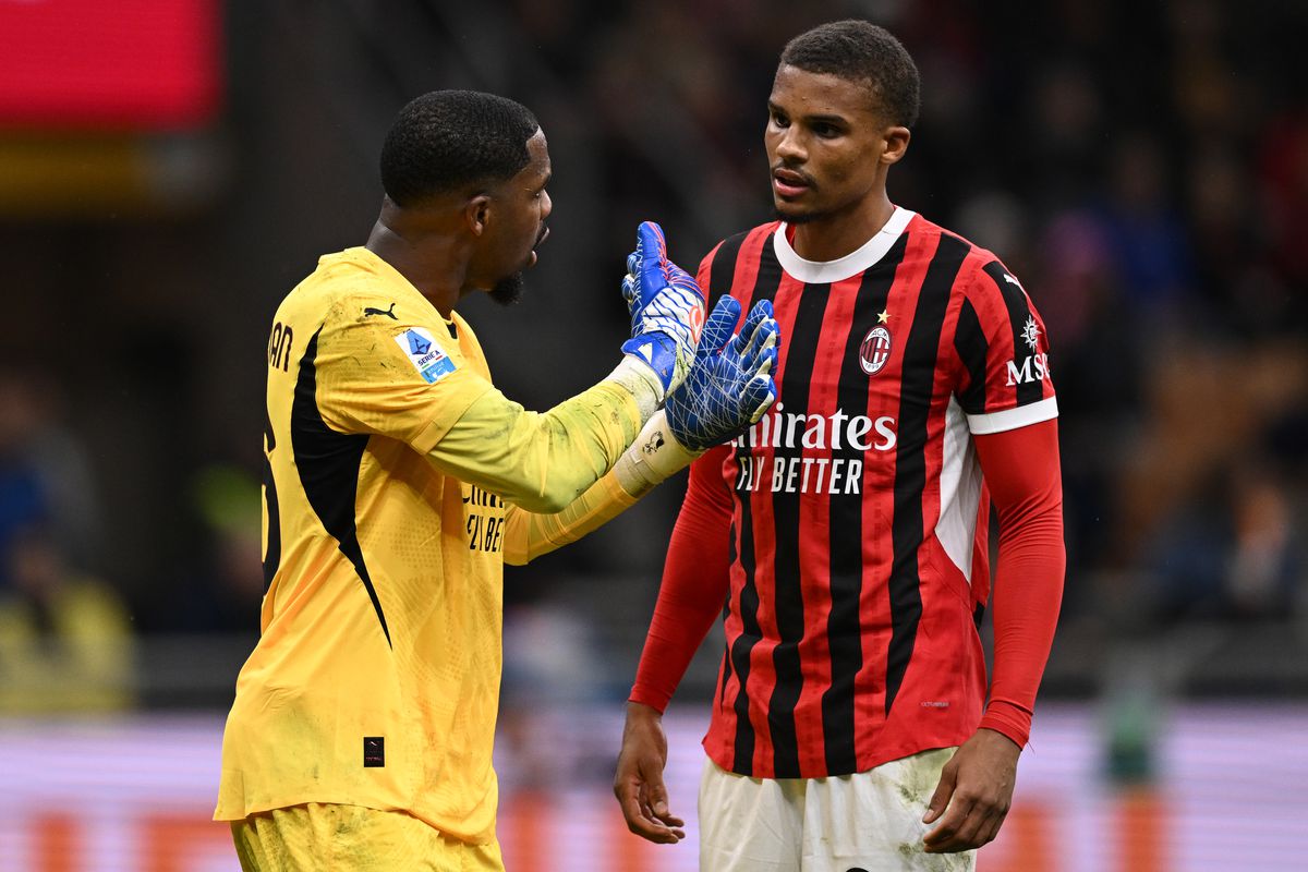 Rapor Pemain AC Milan saat Dikangkangi Napoli: Loyo di Semua Lini