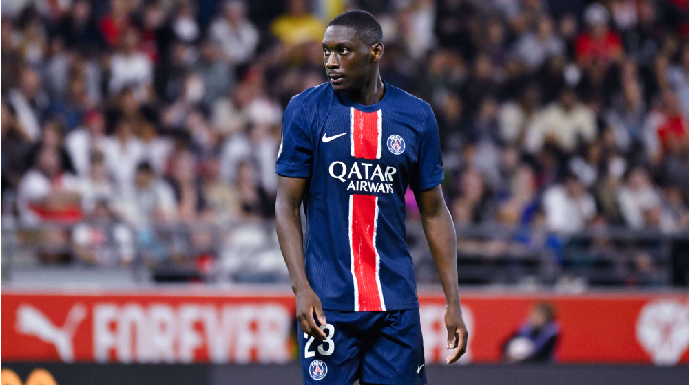 Butuh Penyerang Ganas, Manchester United Buka Opsi Pinjam Kolo Muani dari PSG